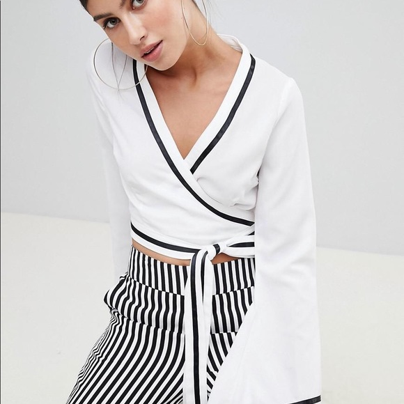 Kimono Sleeve Wrap Top *DONATING SOON* - Picture 4 of 6